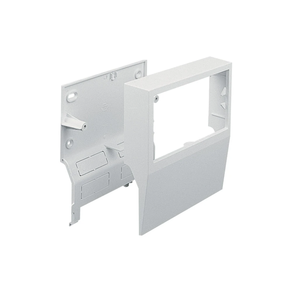 Sovereign Plus skirting trunking 2G box Alt Text JM42WH