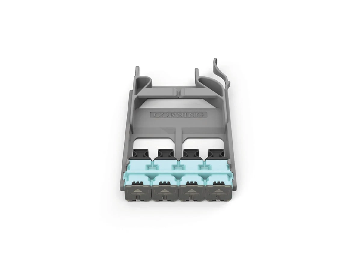 EDGE8 Adapter Panel, 3x MTP, 24F, 50 µm multimode (OM4), turquoise EDGE8 Adapter Panel, 3x MTP, 24F, 50 µm multimode (OM4), turquoise